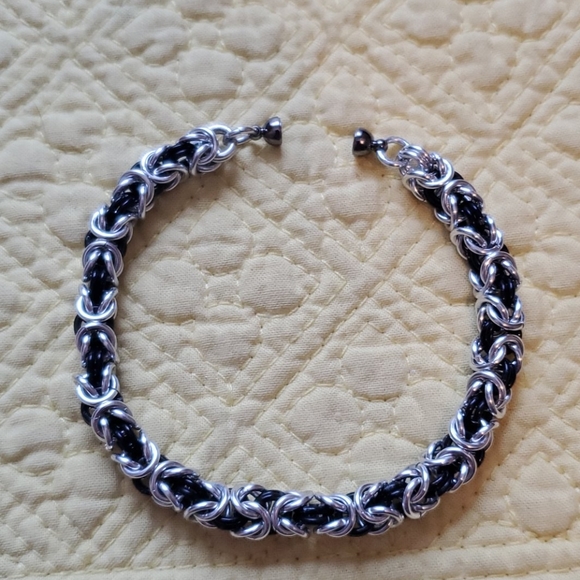 Chainmaille Bracelet - Picture 2 of 6